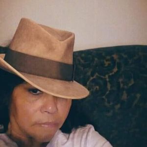 Meet your Posher, Jenny